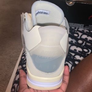 Jordan 4 off whites